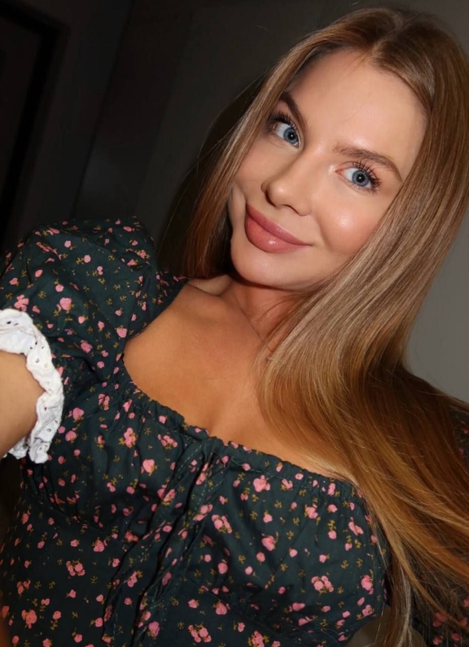 Юлия - 23 лет, Москва